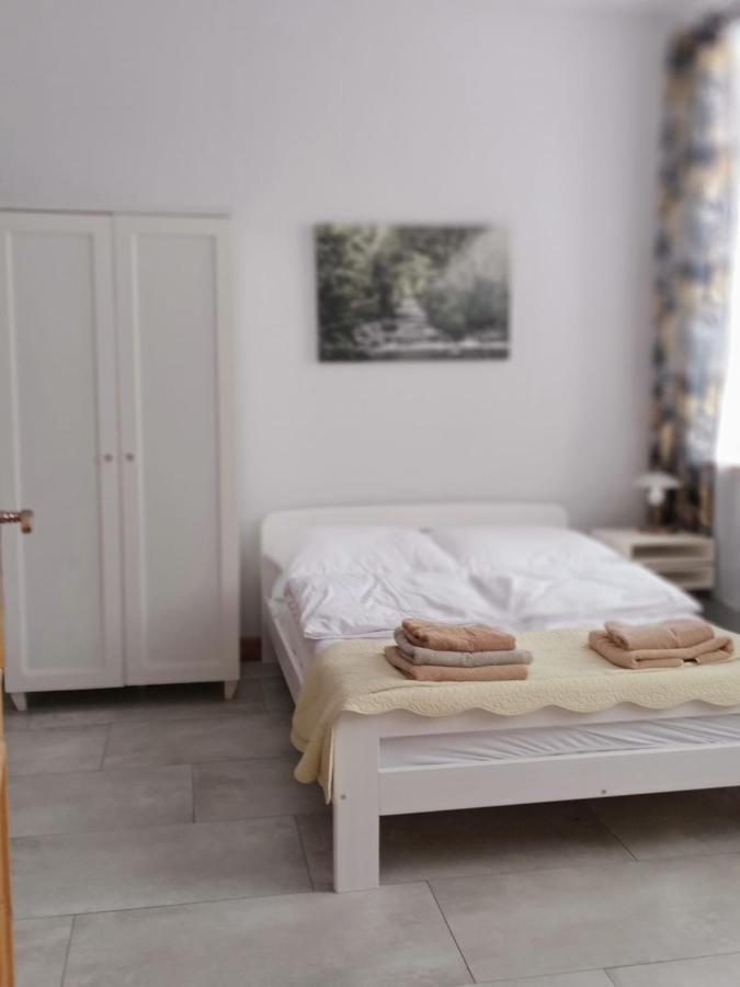 Sunny Bear Bed & Breakfast Jelení Hora Exteriér fotografie